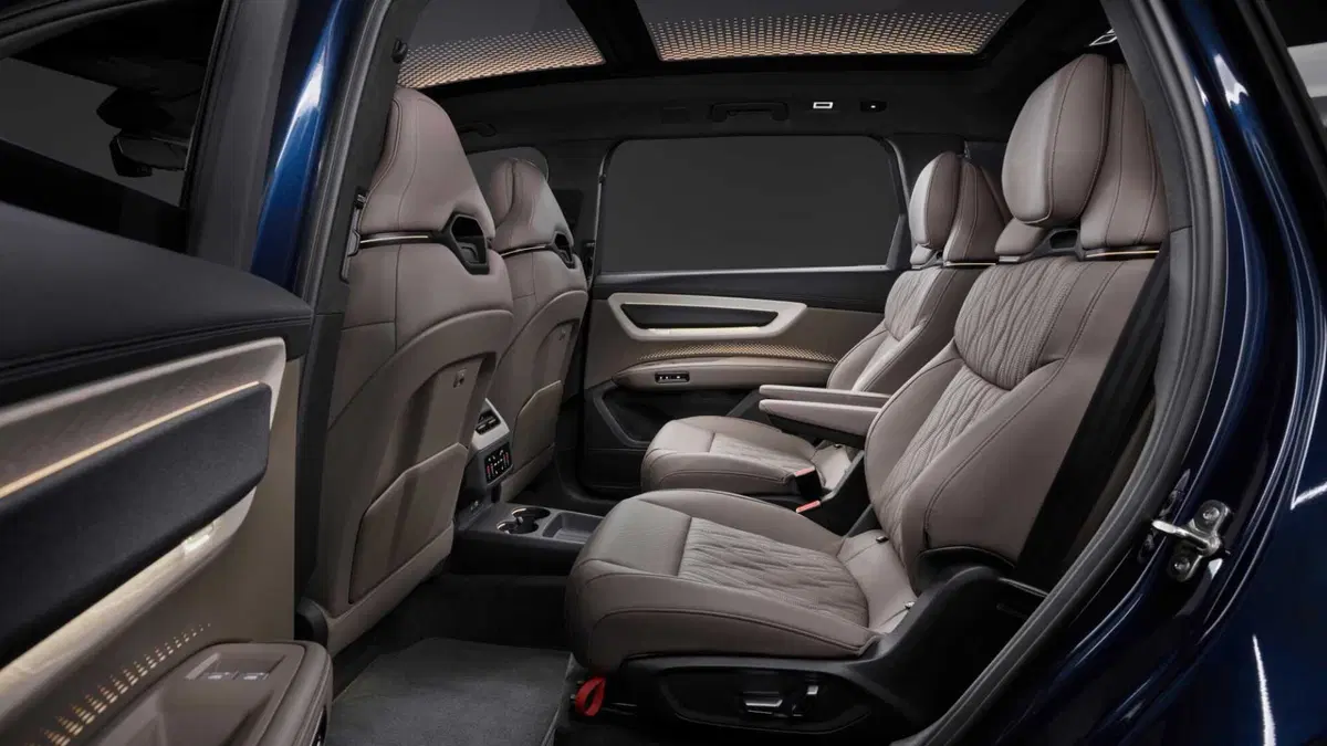 Audi Q9 (2026-->>) (9)