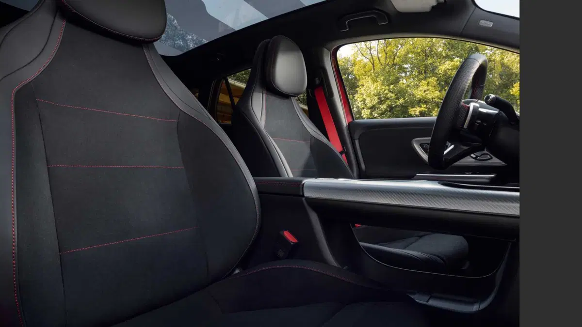 Mercedes-Benz GLA SUV (14)
