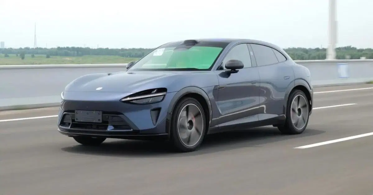 Maxi-Richiamo in Cina: Milioni di auto "intrappolano" i passeggeri per colpa del design delle maniglie