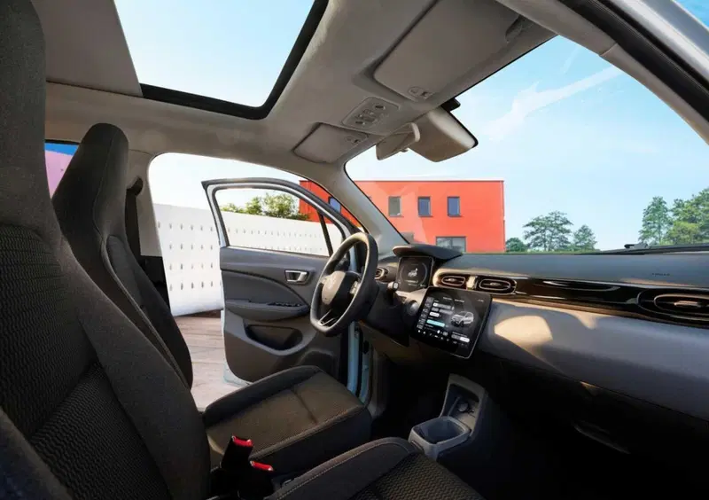 Leapmotor T03 (2026-->>) (9)