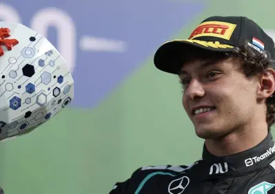 F1, Antonelli esalta Curtis e lo sport azzurro: “Sara eccezionale, l’Italia vive un momento d’oro”