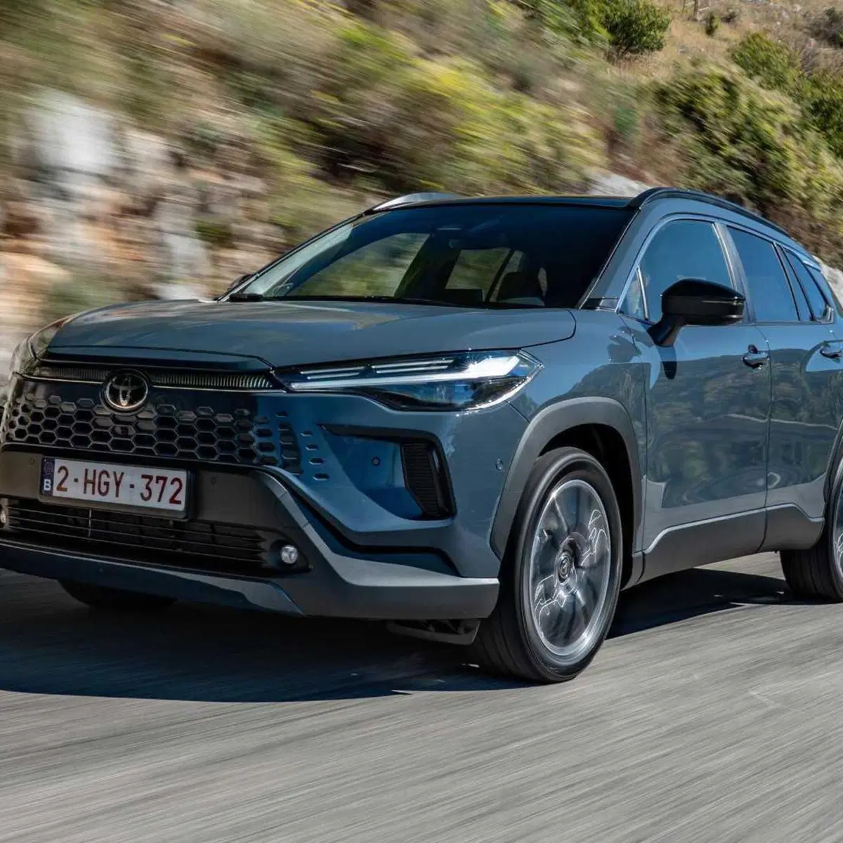 Toyota Corolla Cross (2025-->>)