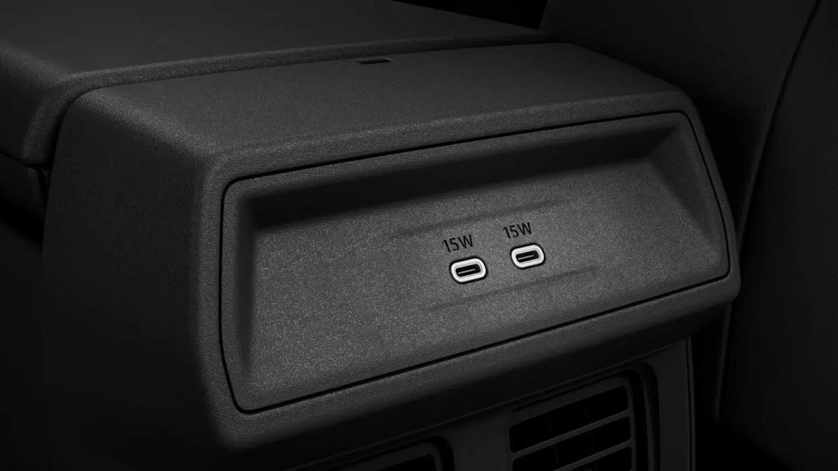 Suzuki Across (11)