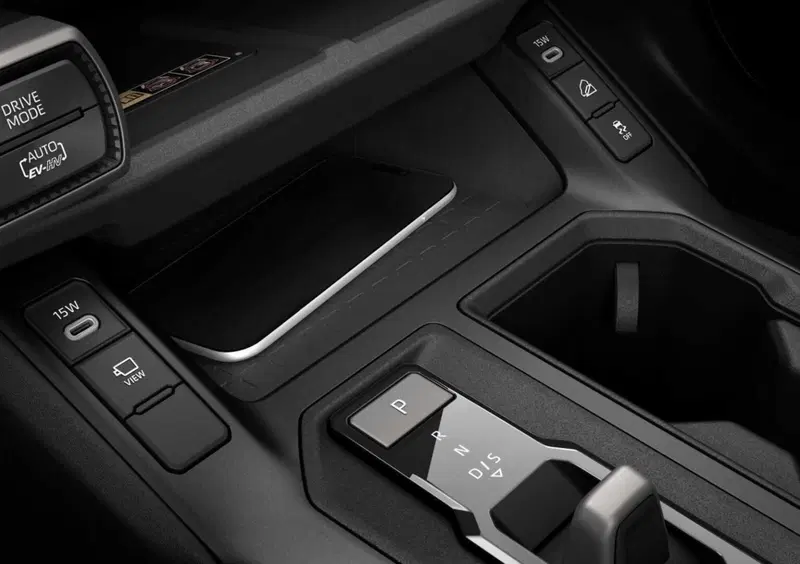 Suzuki Across (2026-->>) (10)