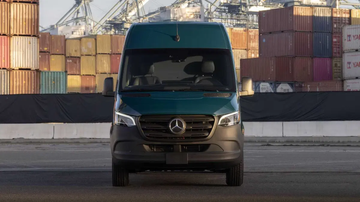 Mercedes-Benz Classe eSprinter Cabinato (2025-->>) (6)