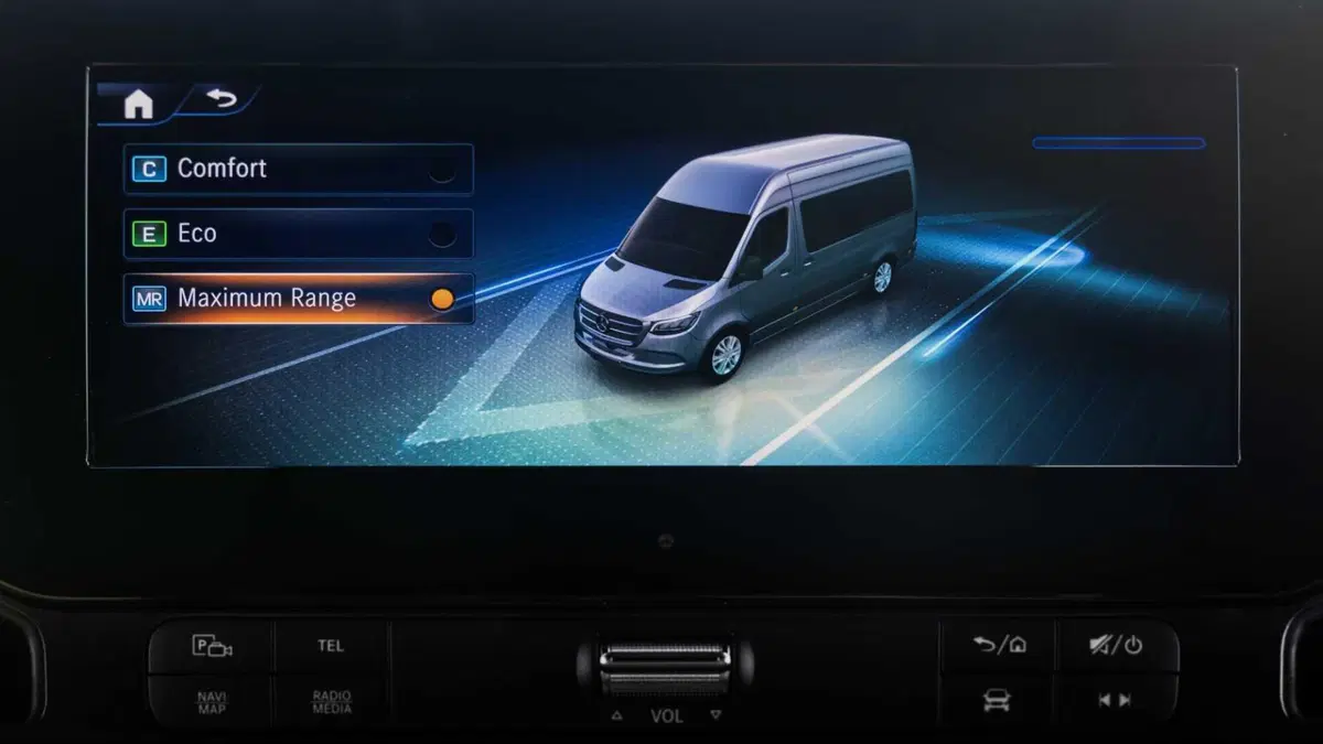 Mercedes-Benz Classe eSprinter Cabinato (2025-->>) (19)