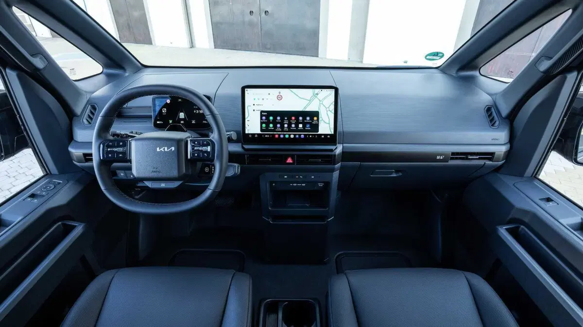 Kia PV5 Furgone (2025-->>) (11)