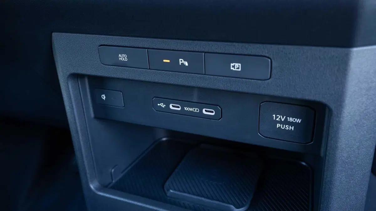 Kia PV5 Furgone (2025-->>) (26)