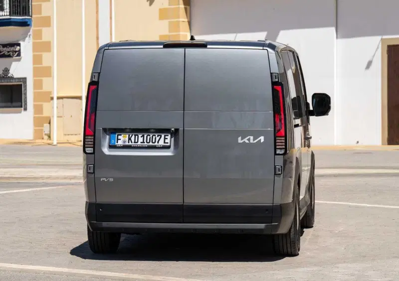 Kia PV5 Furgone (6)