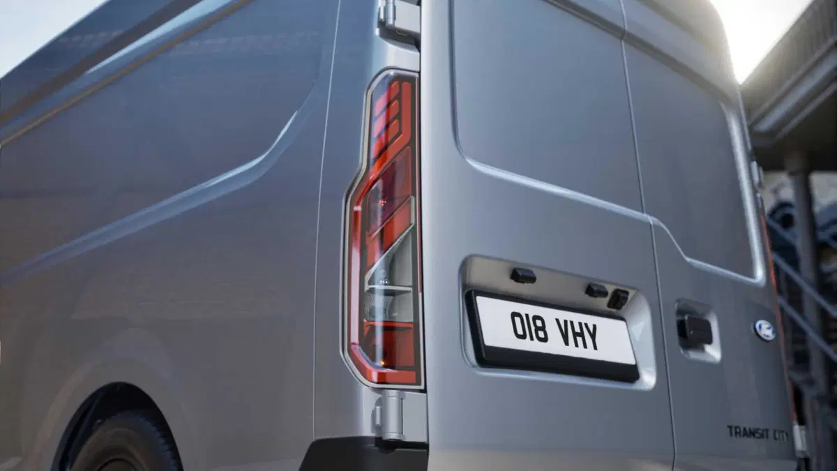 Ford Transit City Cabinato (2026-->>) (18)