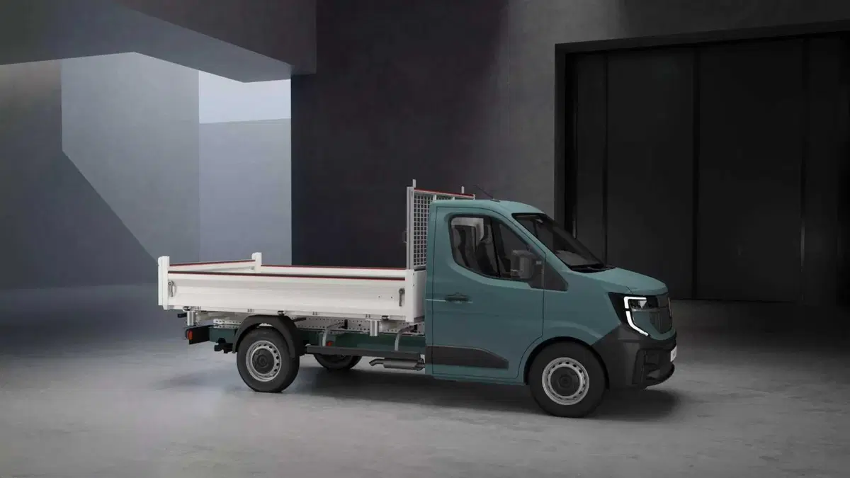 Renault Trucks Master Cabinato (2024-->>)