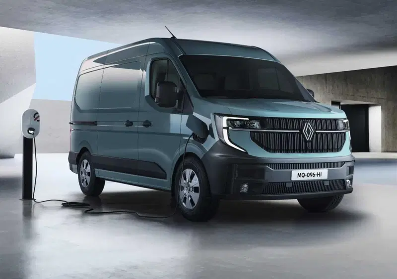 Renault Master Furgone (2)