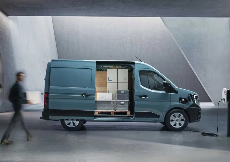 Renault Master Furgone (4)