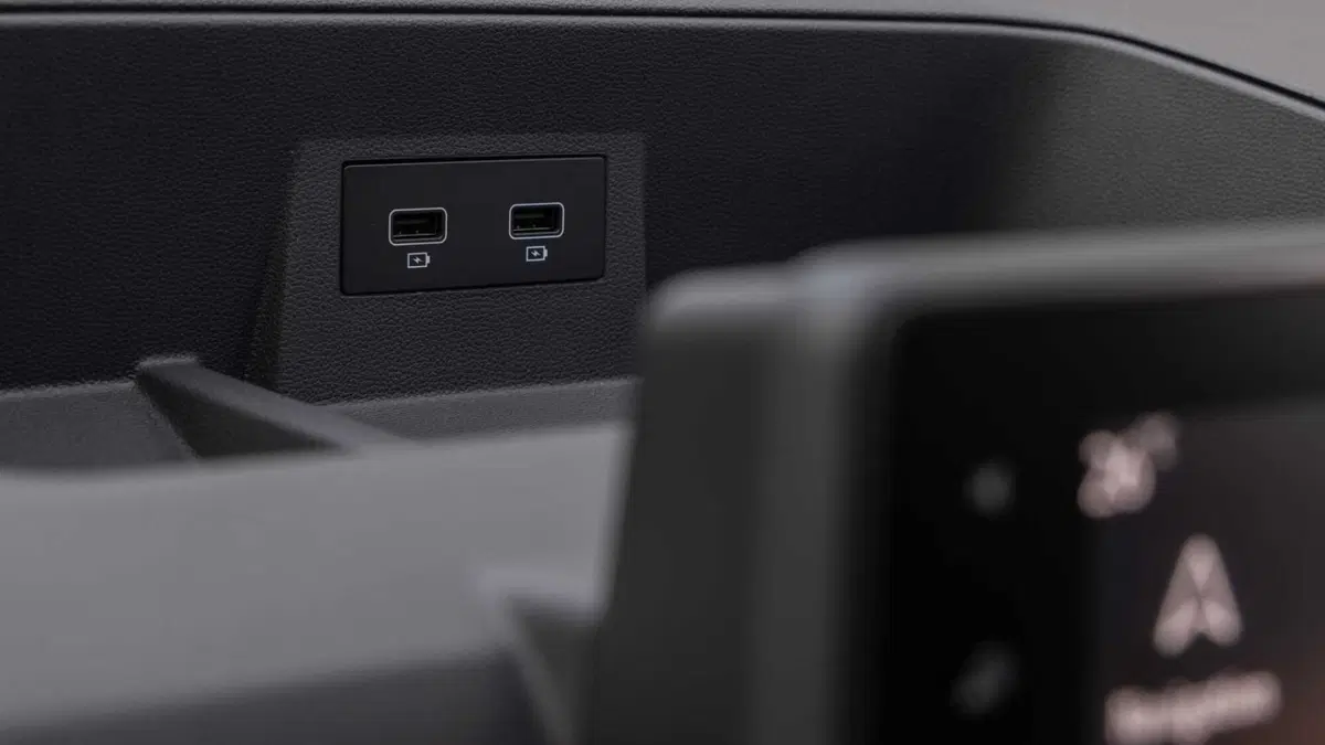 Renault Trucks Trafic Cabinato (19)