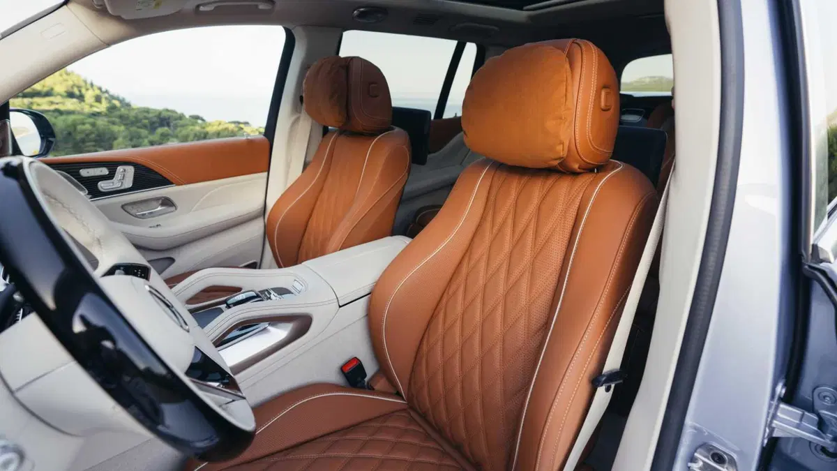 Mercedes-Benz GLS SUV Maybach 680 Premium Night Series auto (6)