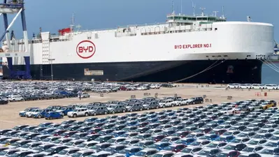 Mercato auto Europa, BYD vola del 225% e supera Tesla: i brand cinesi conquistano quote record