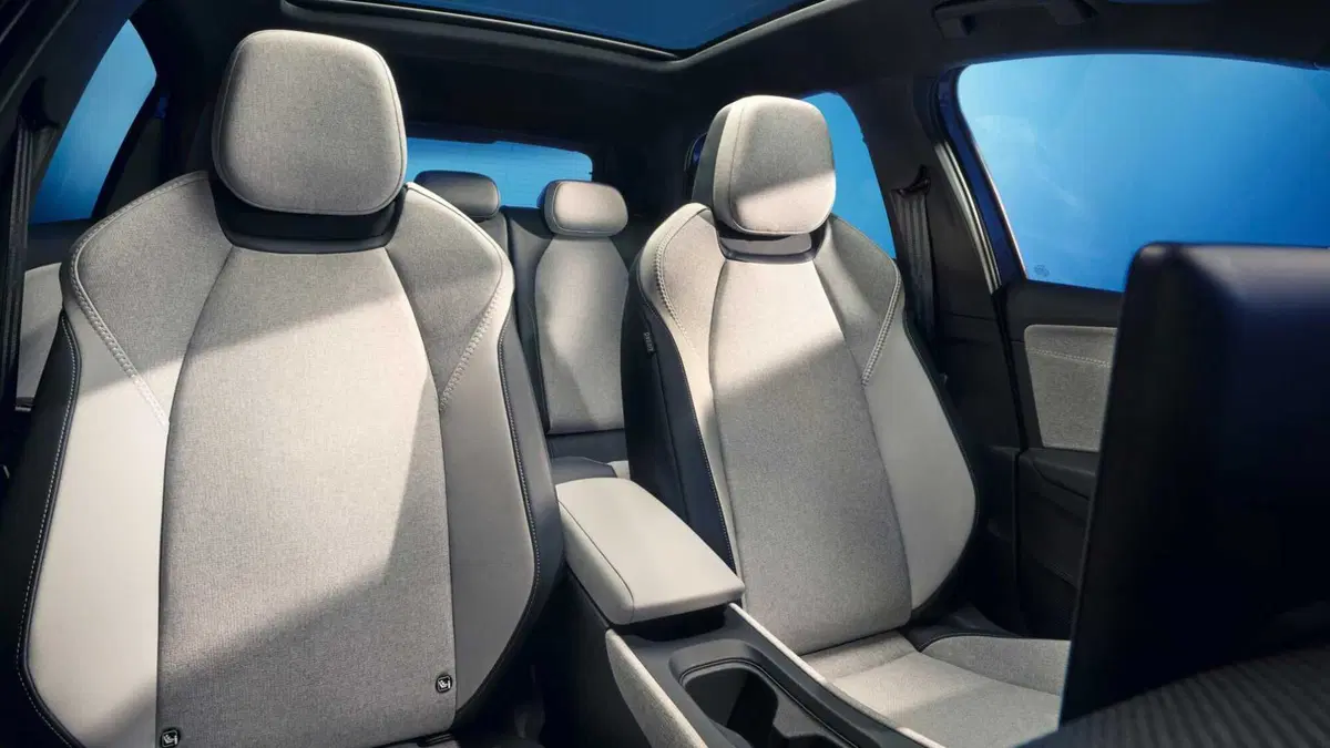 Volkswagen ID.Polo 37 kWh Style 135cv (10)