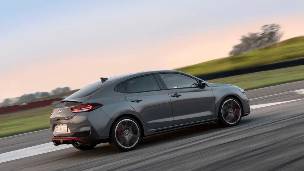 Hyundai i30 Fastback 2.0 T-GDI 275 CV N Performance (7)