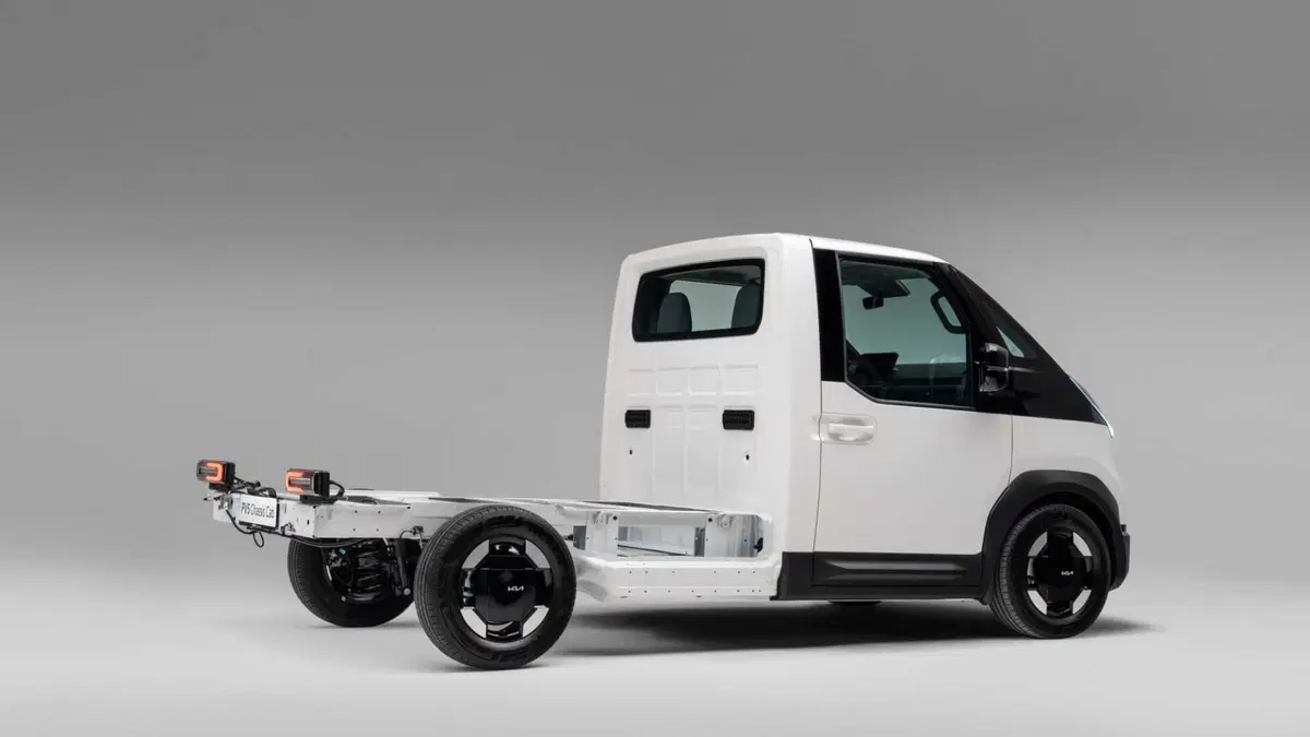 Kia PV5 Cabinato (4)