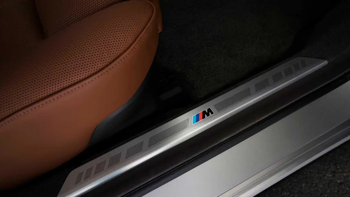 BMW i7 i7 M70 (21)