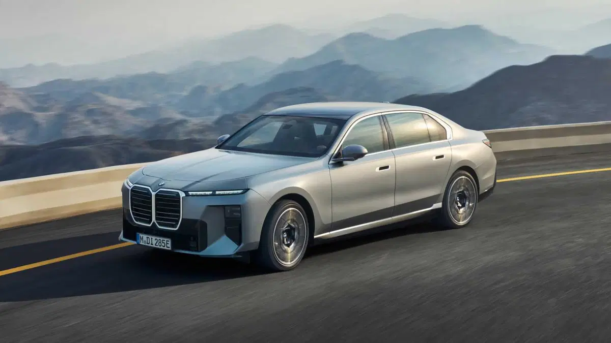 BMW i7 i7 M70 (2)