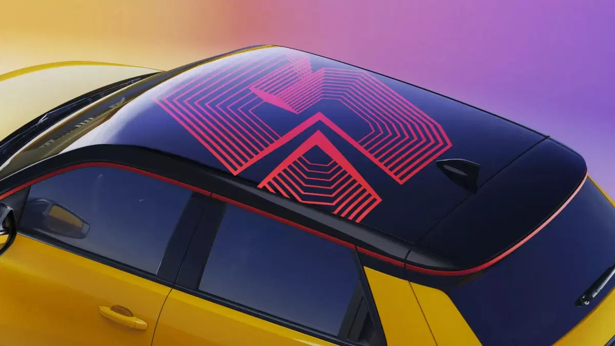 Renault 5 E-Tech Electric si aggiorna: più autonomia, efficienza e tecnologia (9)