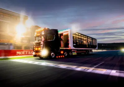 Massimo Bottura e tre leggende della F1: a Monza arriva The Out Lap, il ristorante itinerante da 3 stelle Michelin