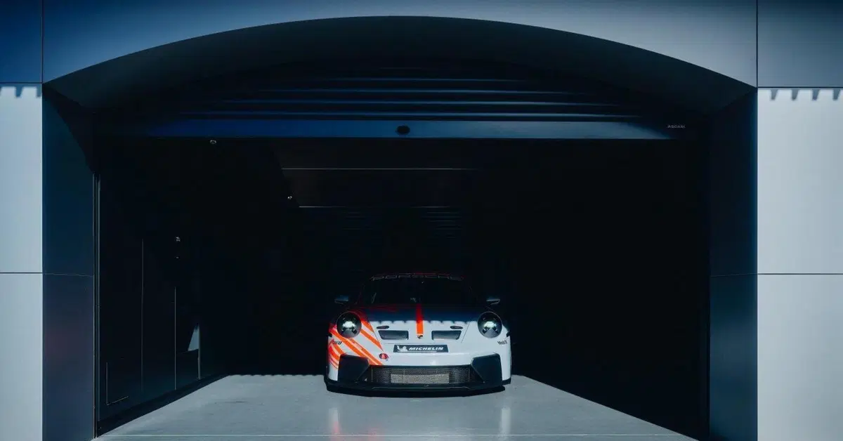 Porsche 911 Challenge: la nuova porta d'accesso al motorsport nasce dalla 911 GT3