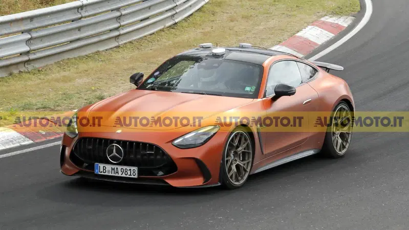 Mercedes-AMG GT 63, la rivoluzione &egrave; iniziata: al N&uuml;rburgring debutta la guida autonoma