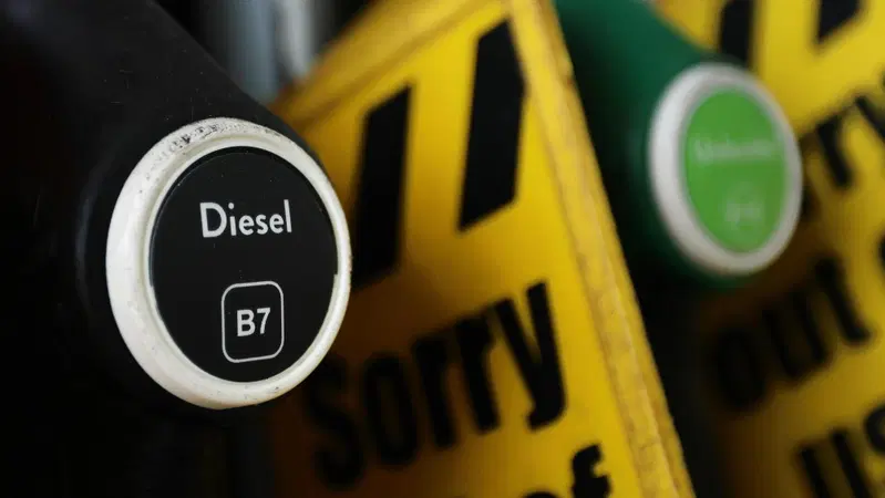 Carburanti, prorogato il taglio delle accise sul diesel: sconto di 17 centesimi fino al 5 settembre