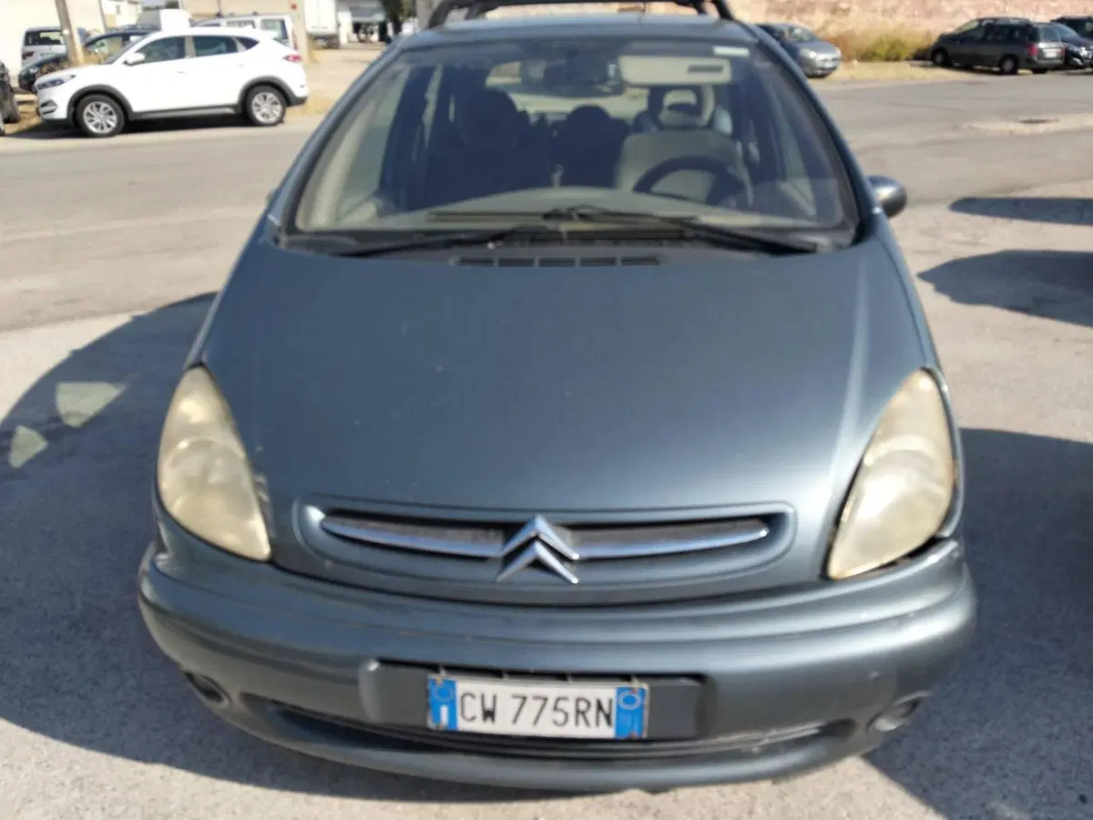 Citroen Xsara Picasso usata a Bari (3)