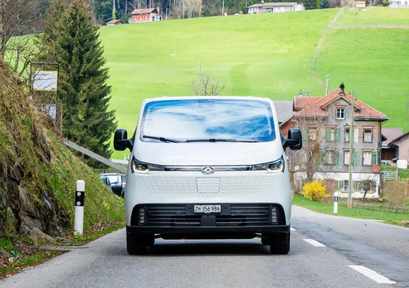 Maxus eDeliver7 Furgone (3)