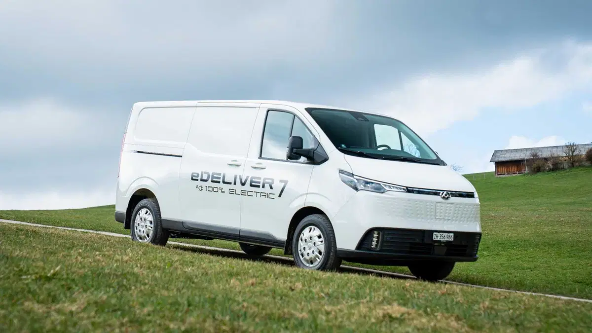 Maxus eDeliver7 Furgone (2)