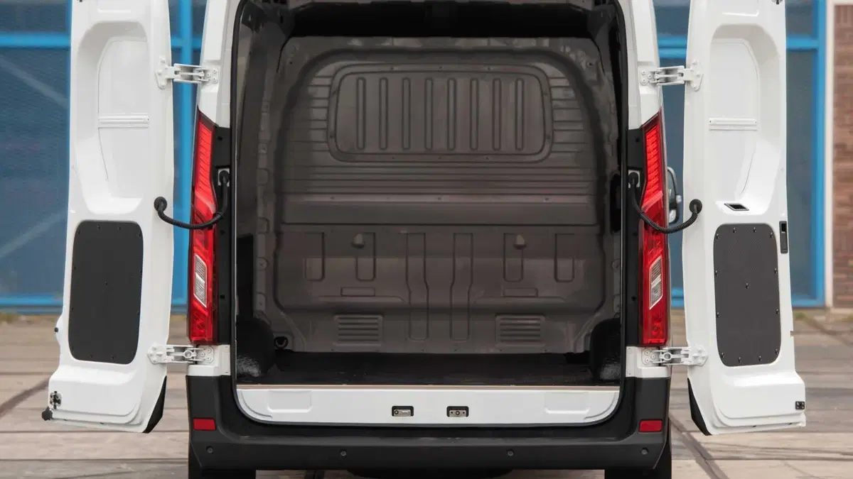 Maxus eDeliver9 Furgone (2021-->>) (11)