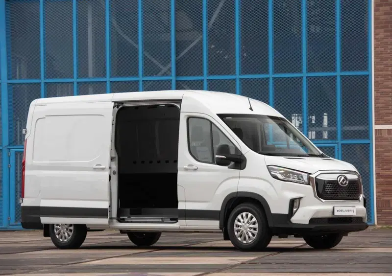 Maxus eDeliver9 Cabinato (5)