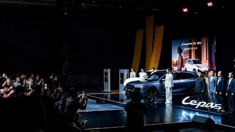 Lepas L8, il nuovo SUV plug-in hybrid arriva in Italia: prezzi, autonomia e caratteristiche