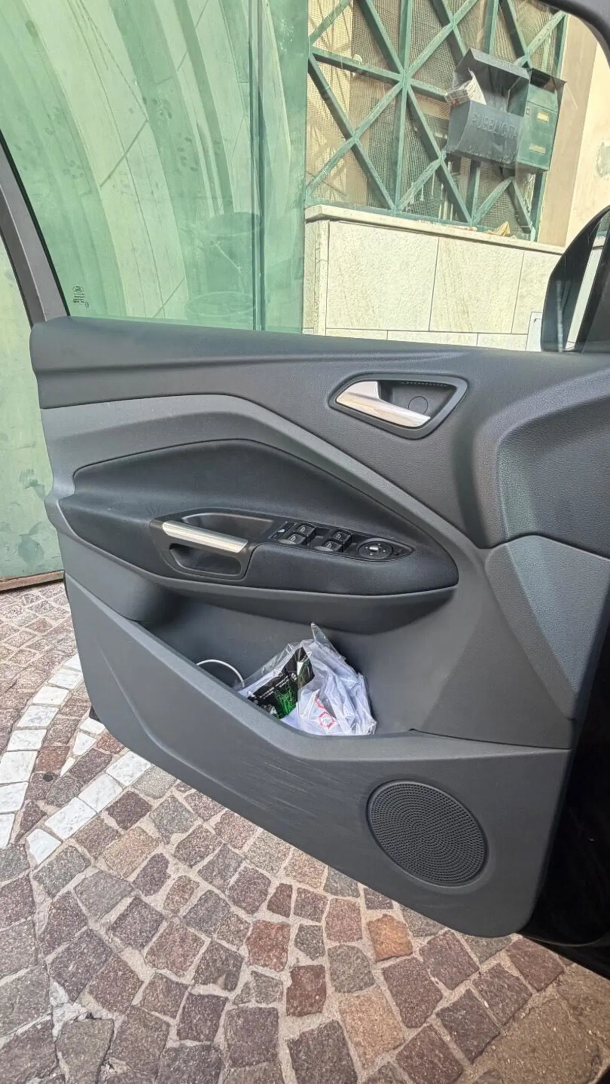Ford C-Max usata a Latina (10)