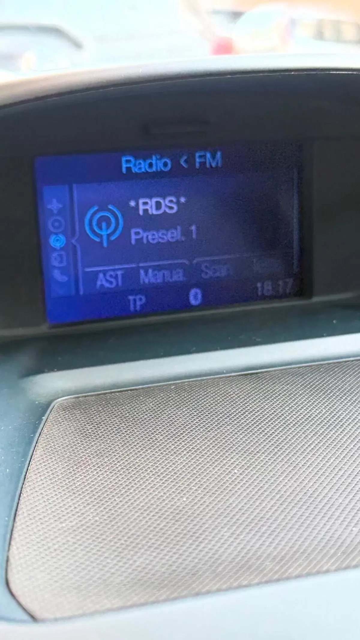 Ford C-Max usata a Latina (12)