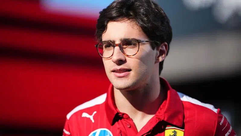 F1, Camara infiamma il mercato F1. Vasseur: “Supporto massiccio”. E intanto Fornaroli…