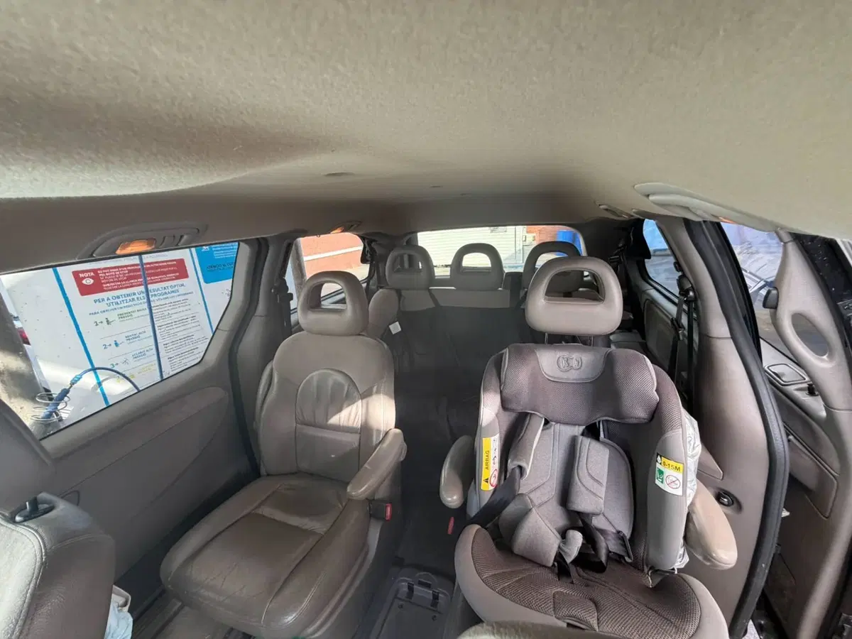 Chrysler Grand Voyager usata a Torino (12)