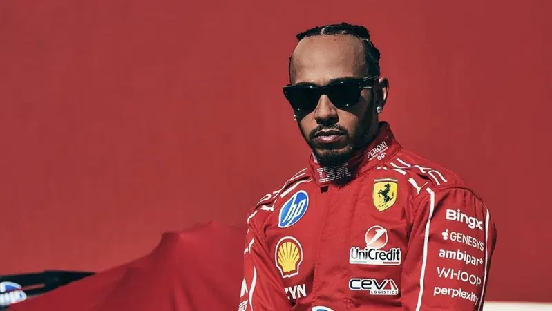 F1, Hamilton prima di Monza avvisa la Ferrari: “Dobbiamo alzare il ritmo se vogliamo batterli”
