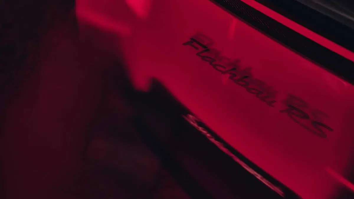 Porsche Flachbau RS, il muso piatto torna dopo 40 anni: la 911 più estrema di sempre è un esemplare unico (11)