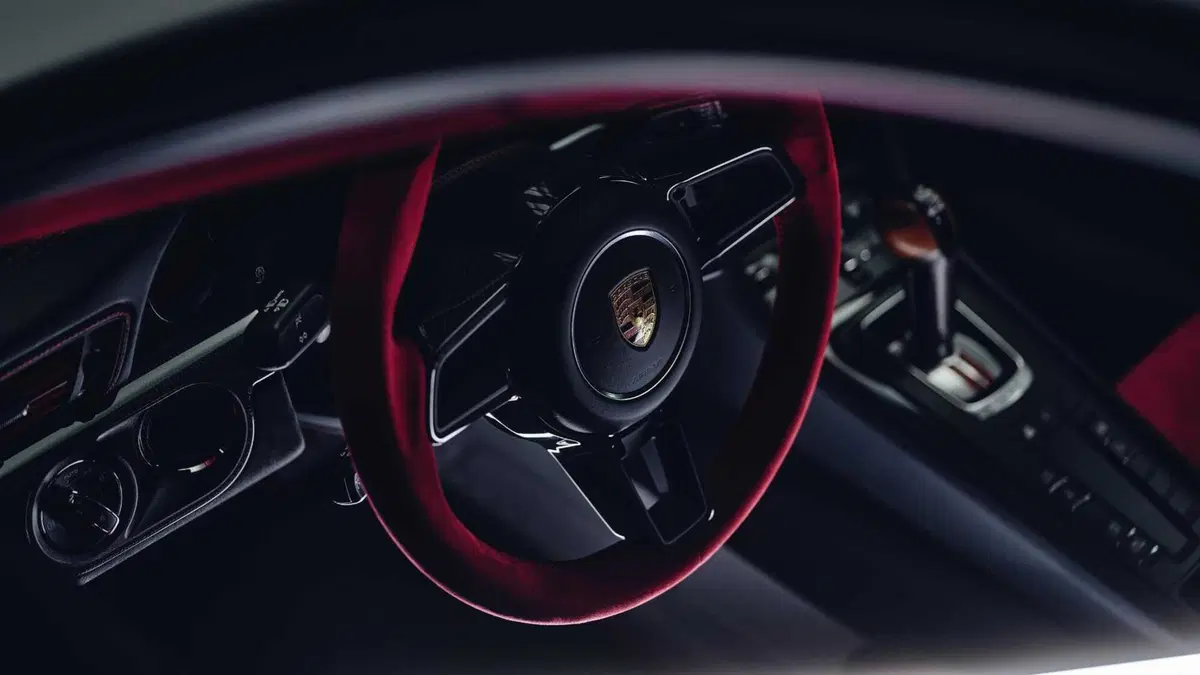 Porsche Flachbau RS, il muso piatto torna dopo 40 anni: la 911 più estrema di sempre è un esemplare unico (18)