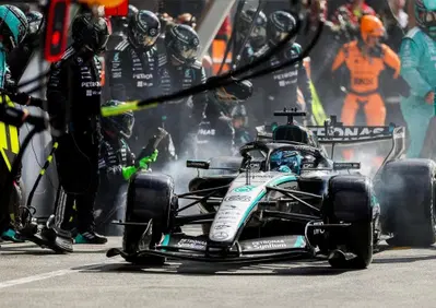 F1. I calcoli non guardano la nazionalità: Mercedes ribalta Monza, Antonelli sconta la penalità e a rischio c'è pure Russell. La situazione