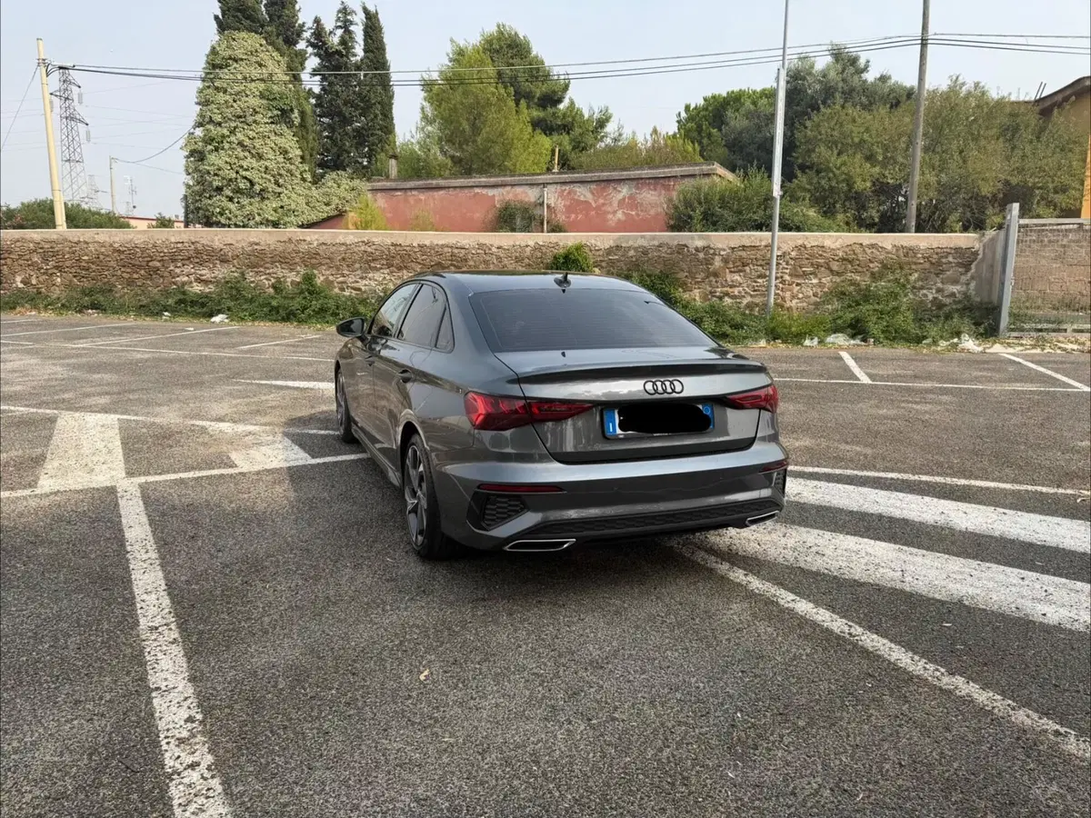 Audi A3 Sedan usata a Roma (3)