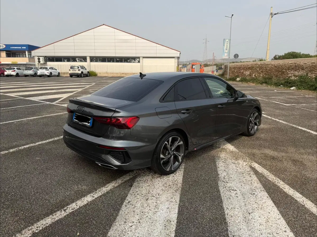 Audi A3 Sedan usata a Roma (4)