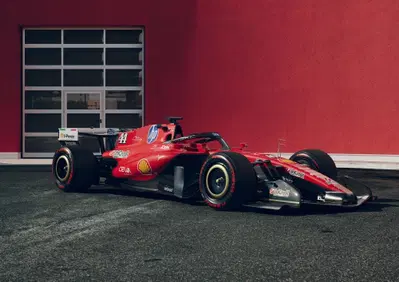 F1, la Ferrari cambia pelle per Monza: la livrea speciale della SF-26 omaggia la leggenda di Michael Schumacher