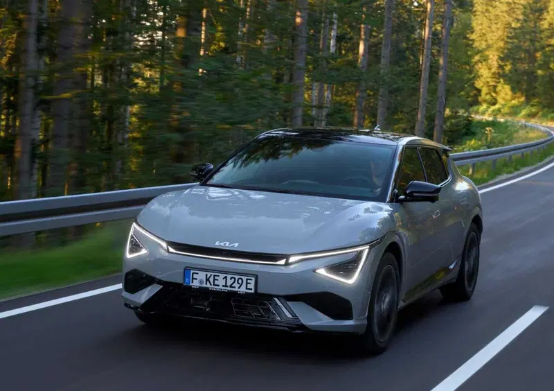 Kia EV6 (4)
