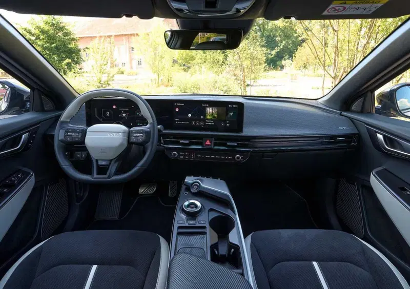 Kia EV6 (6)