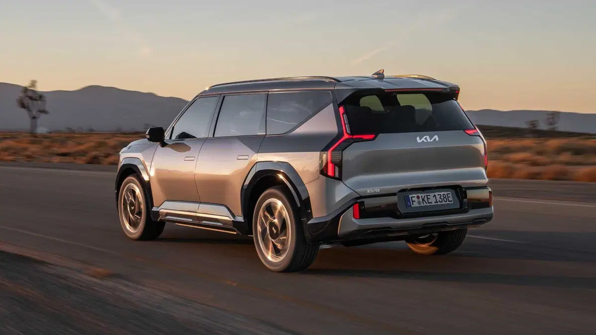 Kia EV9 99,80 kWh GT awd 508cv (3)
